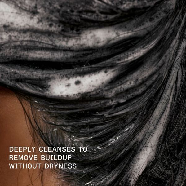 Косметичний засіб Olaplex No.4C Bond Maintenance Clarifying Shampoo, 251 мл КОСМ02701 фото