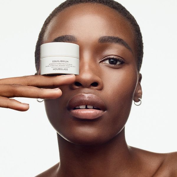Косметичний засіб Hourglass Equilibrium Intensive Hydrating Eye Balm, 17 мл КОСМ02059 фото