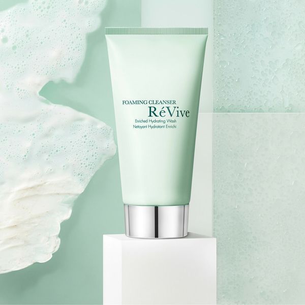 Очищувальний засіб R&eacute;Vive Foaming Cleanser Enriched Hydrating Wash, 124 мл КОСМ00313 фото