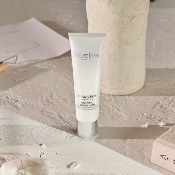Косметичний засіб Natura Biss&eacute; Diamond Luminous Perfecting Glowing Mask, 104 мл КОСМ00614 фото