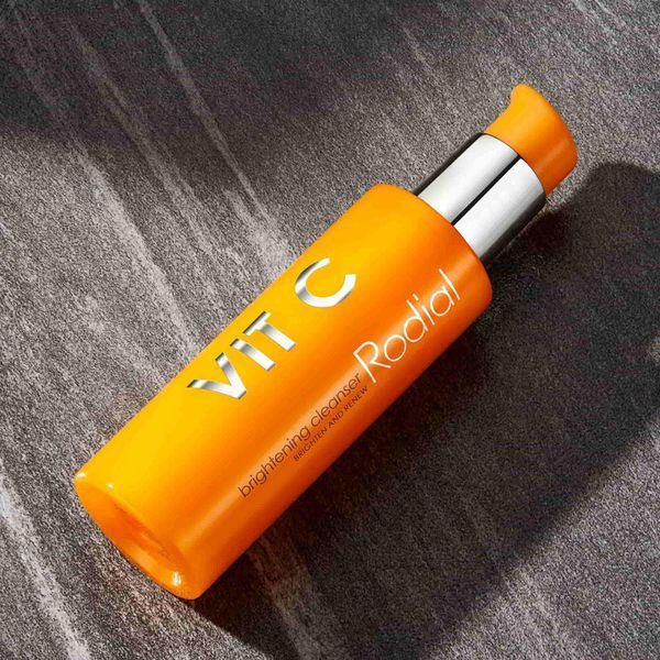 Очищувальний засіб Rodial Vit C Brightening Cleanser, 135 мл КОСМ00414 фото