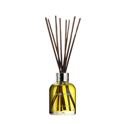 Косметичний засіб Molton Brown Re-Charge Black Pepper Aroma Reeds, 148 мл КОСМ04515 фото