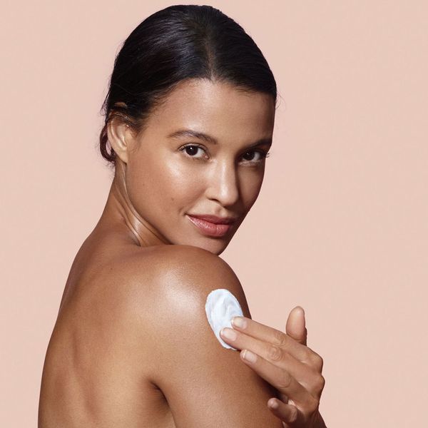 Косметичний засіб Av&egrave;ne Moisturizing Melt-in Balm, 248 мл КОСМ03516 фото