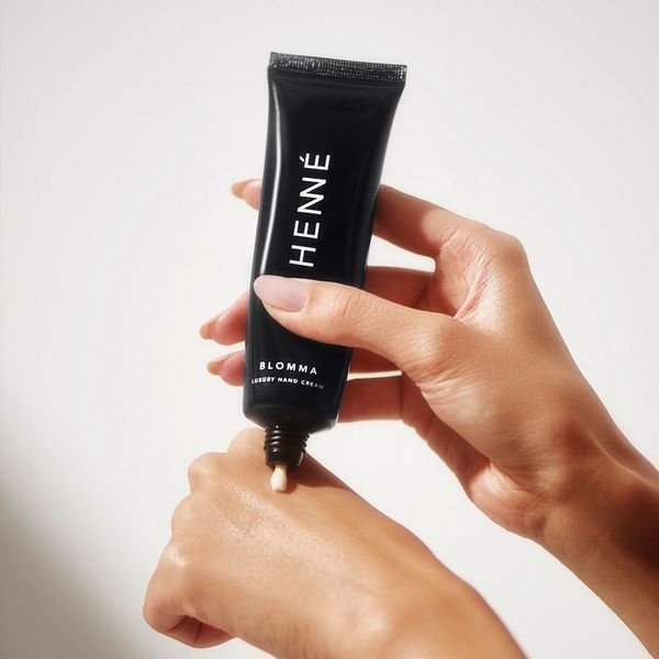 Косметичний засіб Henne Organics Blomma Luxury Hand Cream, 50 мл КОСМ03718 фото