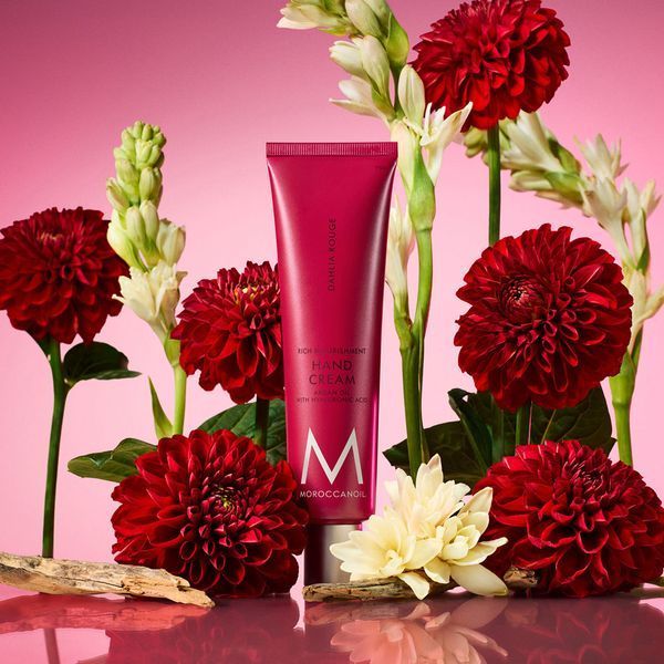 Косметичний засіб Moroccanoil Dahlia Rouge Hand Cream, 101 мл КОСМ03668 фото