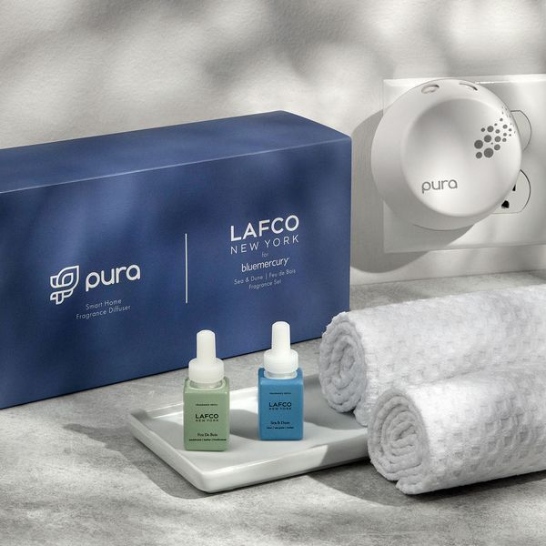 Косметичний засіб Lafco Pura Smart Home Fragrance Diffuser With Sea and Dune and Feu de Bois Fragrance Set, 10 мл КОСМ04643 фото