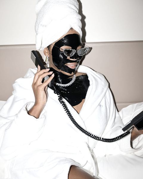 Косметичний засіб 111SKIN Black Diamond Lifting and Firming Neck Mask, 214 мл КОСМ02023 фото