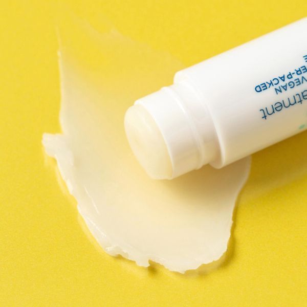 Сонцезахисний крем M-61 Hydraboost Lip Treatment SPF 45, 4 мл КОСМ05874 фото