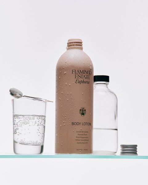 Косметичний засіб Flamingo Estate Night Blooming Jasmine & Damask Rose Body Lotion, 500 мл КОСМ03628 фото