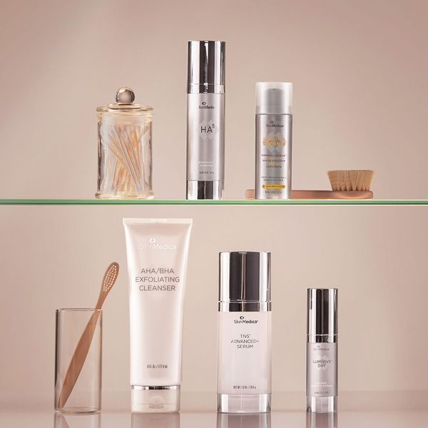 Сонцезахисний крем SkinMedica Essential Defense Everyday Clear Broad Spectrum SPF 47 Sunscreen, 55 мл КОСМ02230 фото