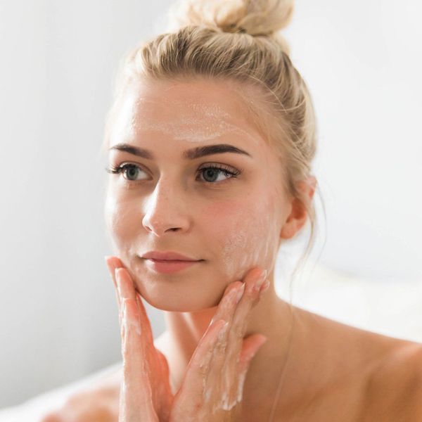 Очищувальний засіб One Love Organics Botanical A Exfoliating Cleanser, 118 мл КОСМ01732 фото