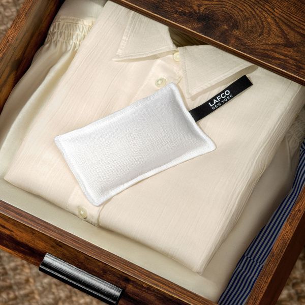 Косметичний засіб Lafco Chamomile Lavender Scented Linen Sachet, 138 мл КОСМ03937 фото