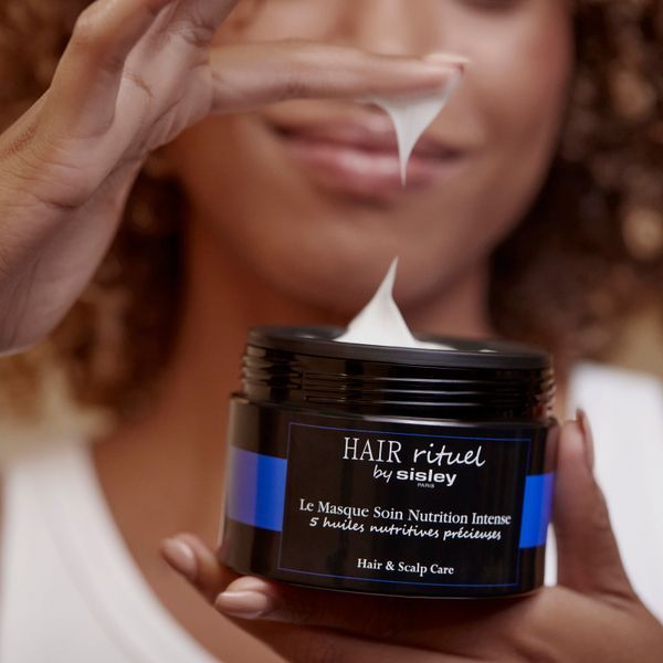 Косметичний засіб Sisley-Paris The Intense Nutrition Hair Care Mask, 130 мл КОСМ02790 фото